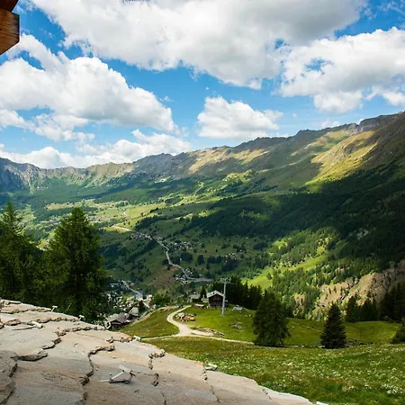 Crest Alpine & Resort Champoluc